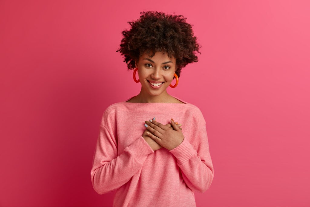 Outubro rosa: Saiba como surgiu e qual a importância. Foto: Freepik.