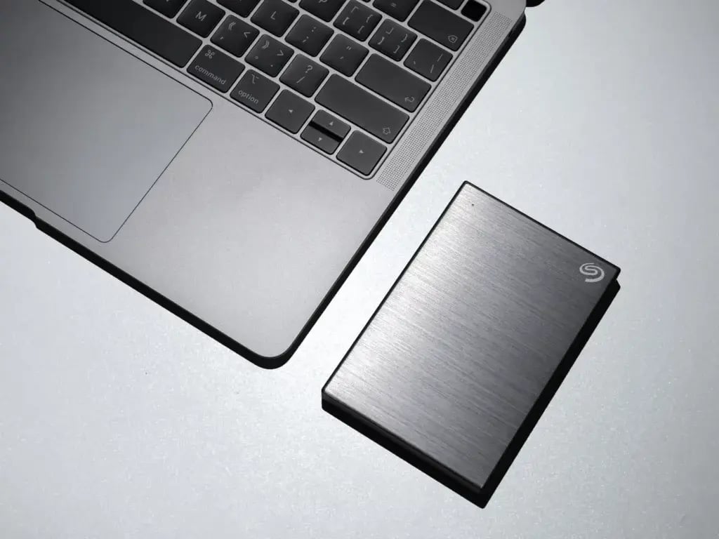 como-o-seguro-portáteis-protege-seu-MacBook-e-acessórios